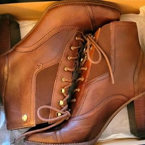 Tommy Hilfiger ankle booties